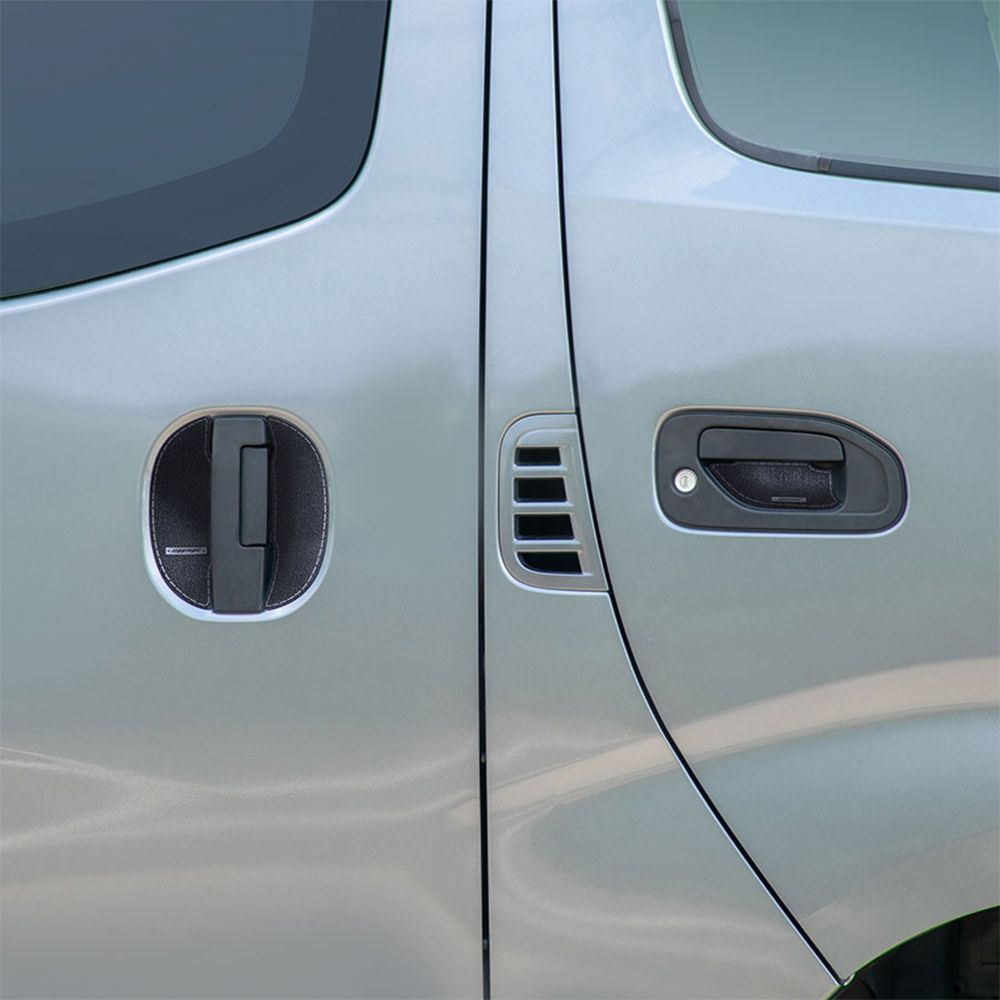 キャラバン E26系 ドアハンドルプロテクター EXM-05 IPF リア フロント 6枚入り 4ドア分ドア傷防止 キズ防止 高品質PVC ブラック レザー調 E1E1