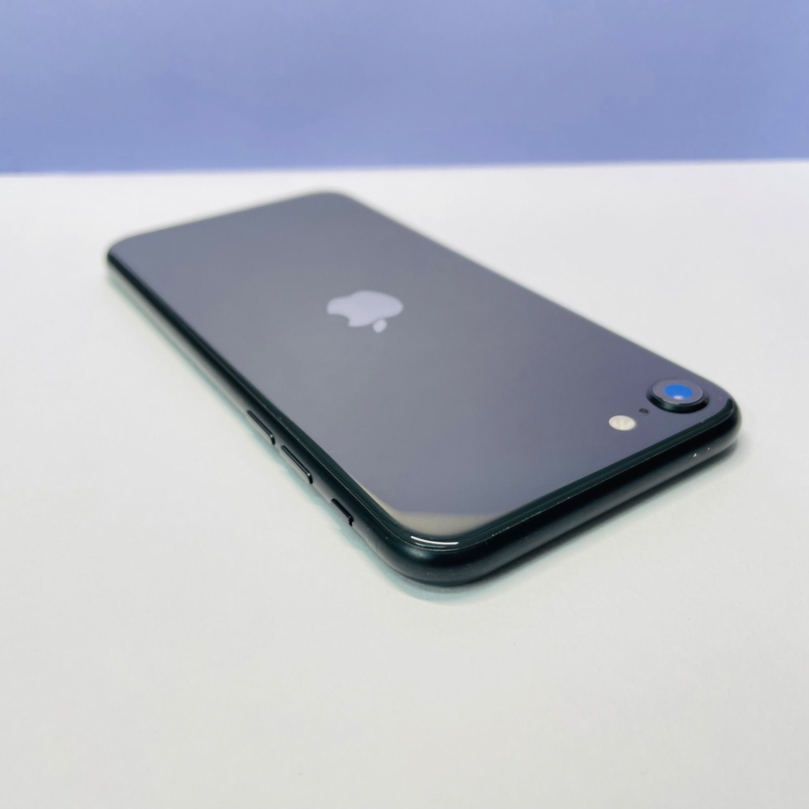 iPhone SE 第2世代 128GB Apple Store SIMフリー バッテリー100