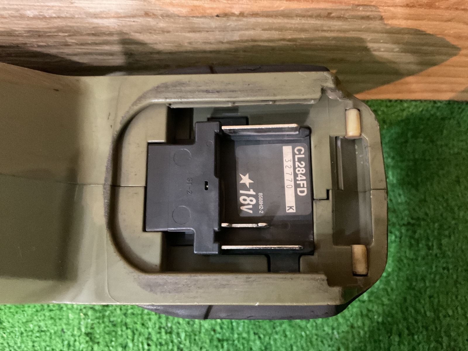 マキタ CL284FD 充電式クリーナ モーター音高め 現状品 ケ-157 HRDEVELOPMENT_JP