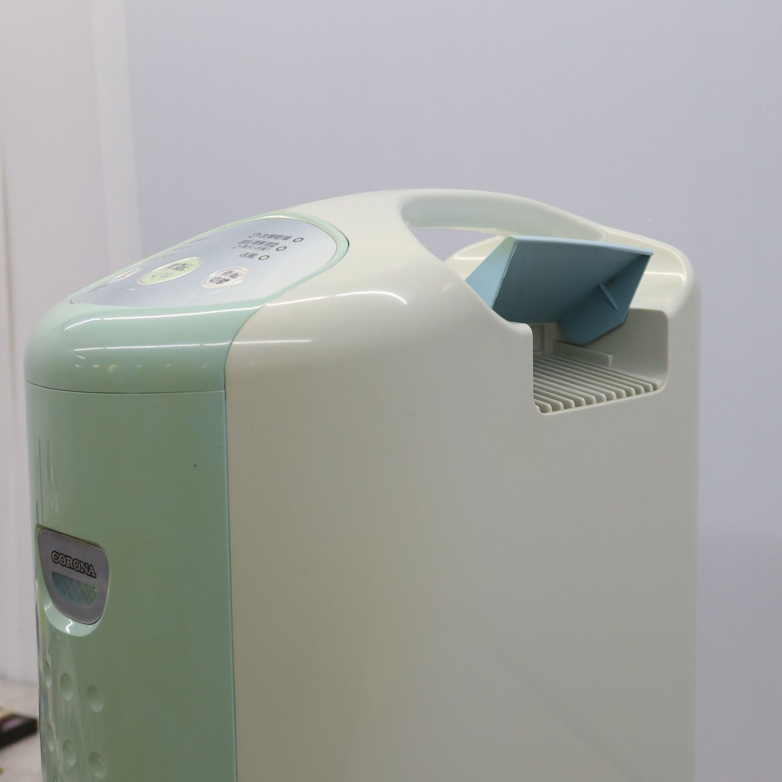 △室内干しに ｜除湿器｜コロナ CORONA CD-P6311 ｜衣類乾燥機能付 