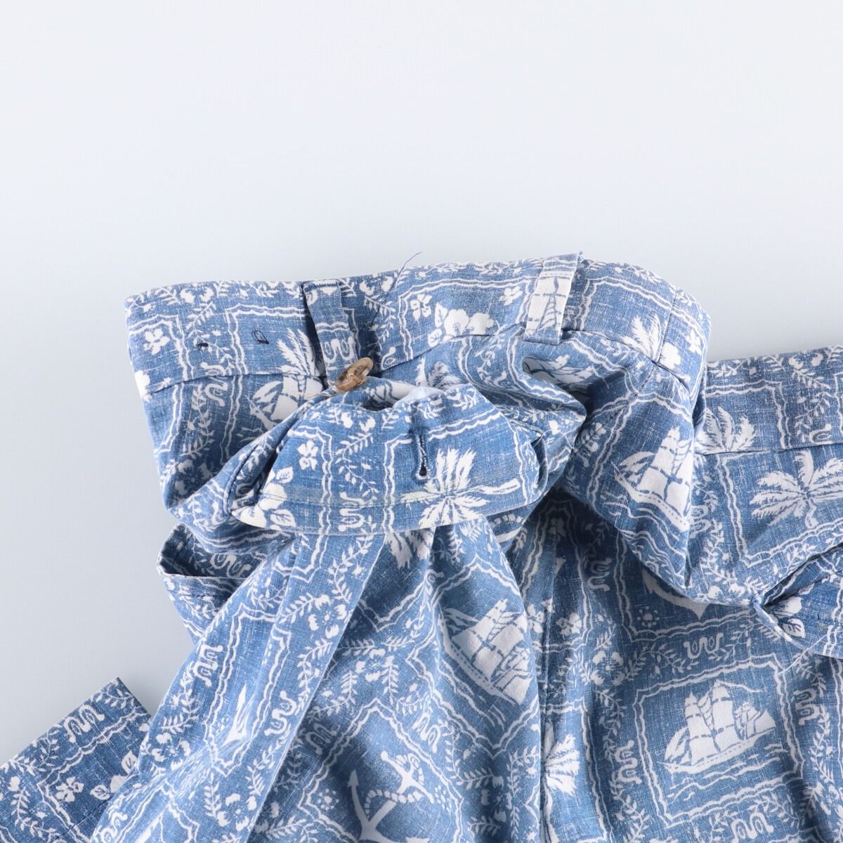 ライハナセーラー