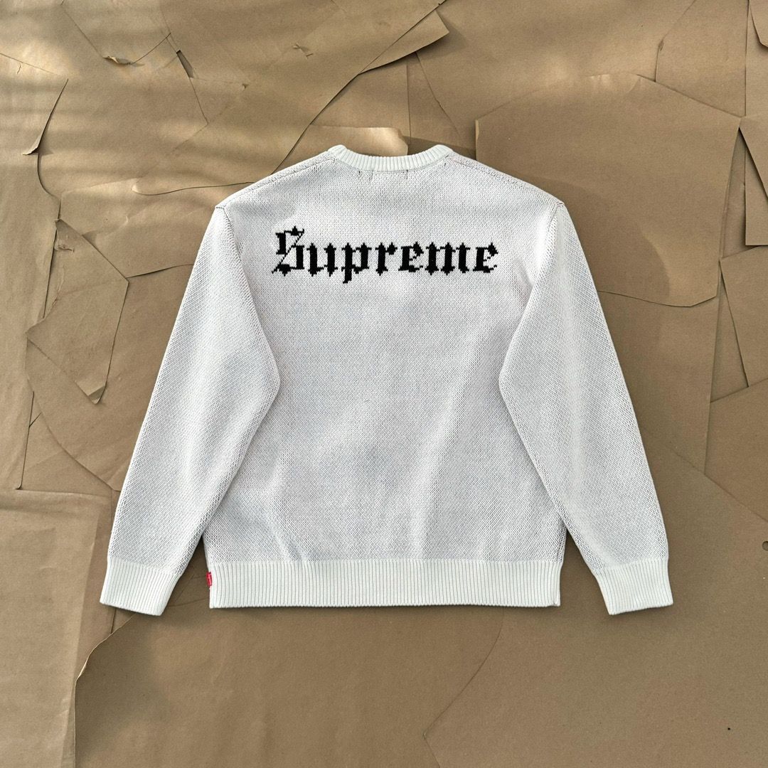 Supreme スノーホワイト ニットセーター - メルカリ