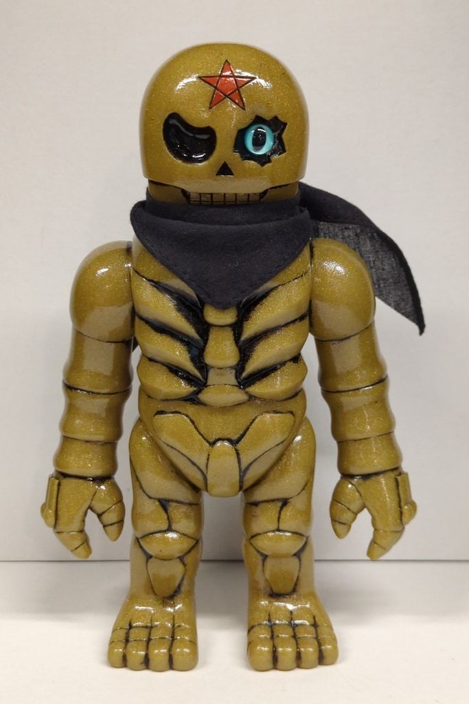 REALHEAD 一番星 ドクロマニヨン 黄土色ラメ成型