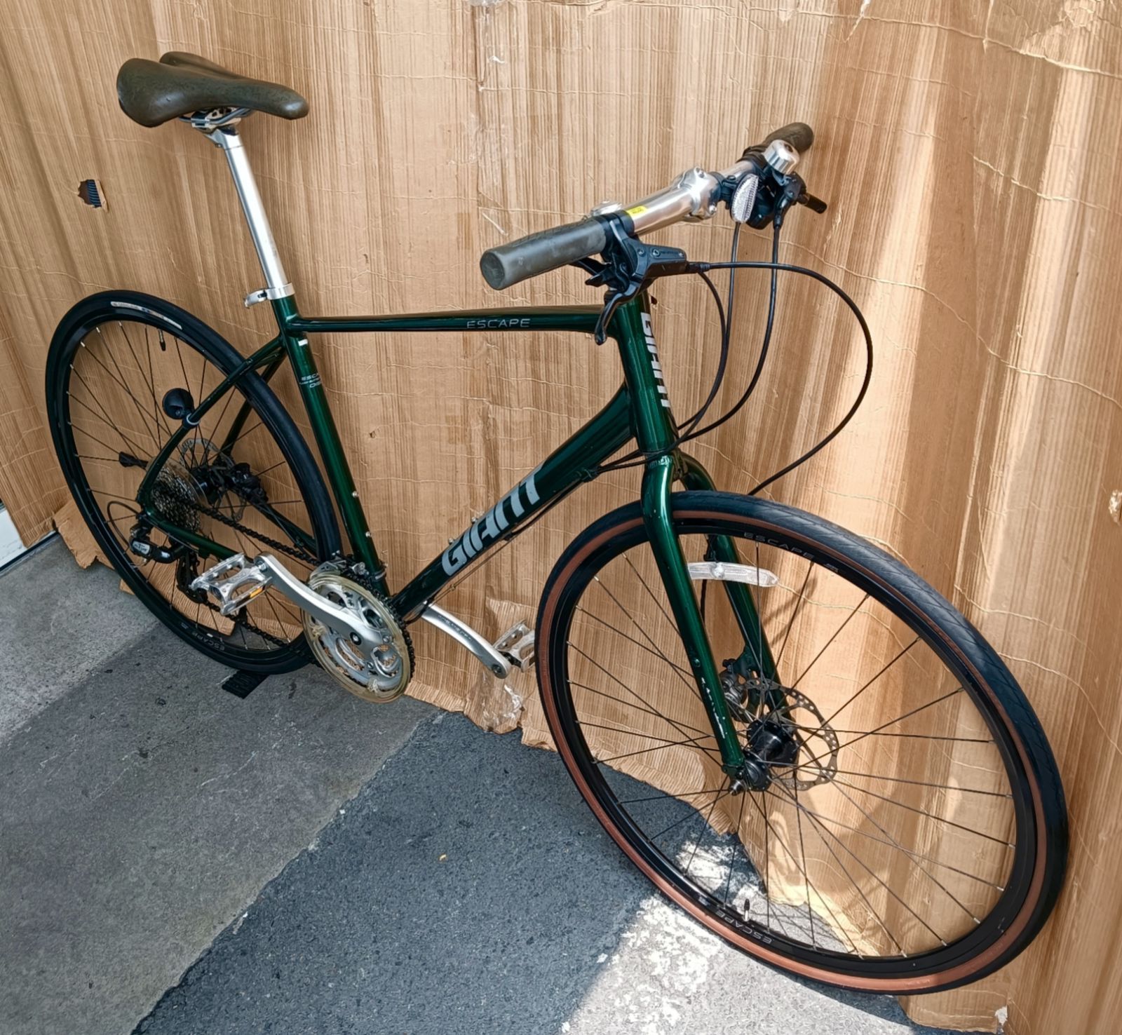 引取限定] 美品！ジャイアント エスケープR GIANT ESCAPE R 2022