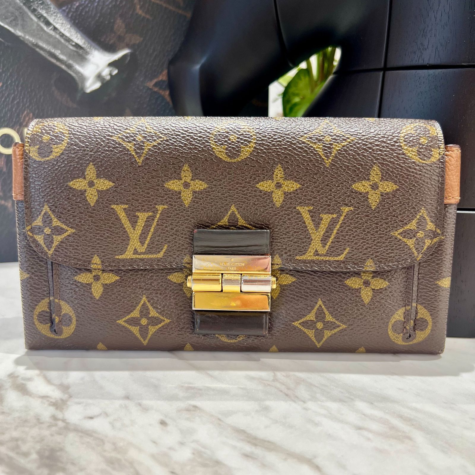 ルイヴィトン LOUIS VUITTON モノグラム オロール ポルトフォイユ