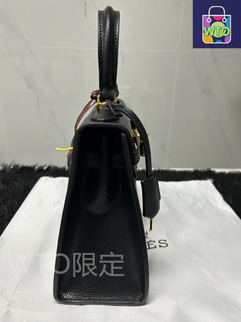 ブラックレザー ハンドバッグ オマケのチャーム付き~-WT0輸入