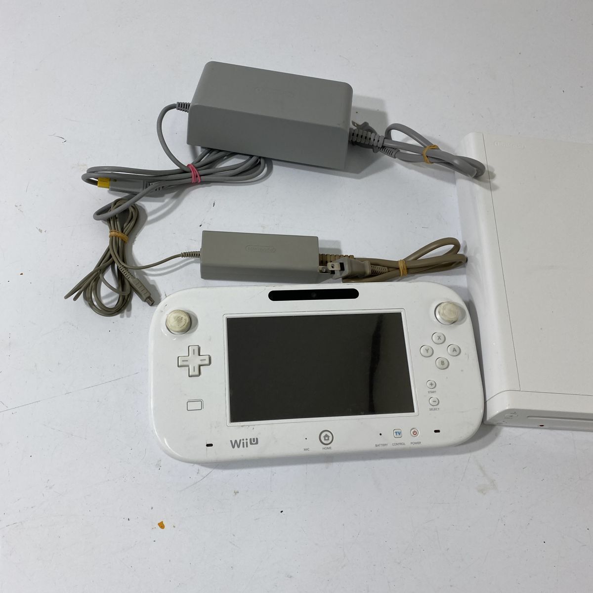 WiiU本体 動作確認/初期化済み Nintendo WiiU 本体 マリオカート内蔵 32GB