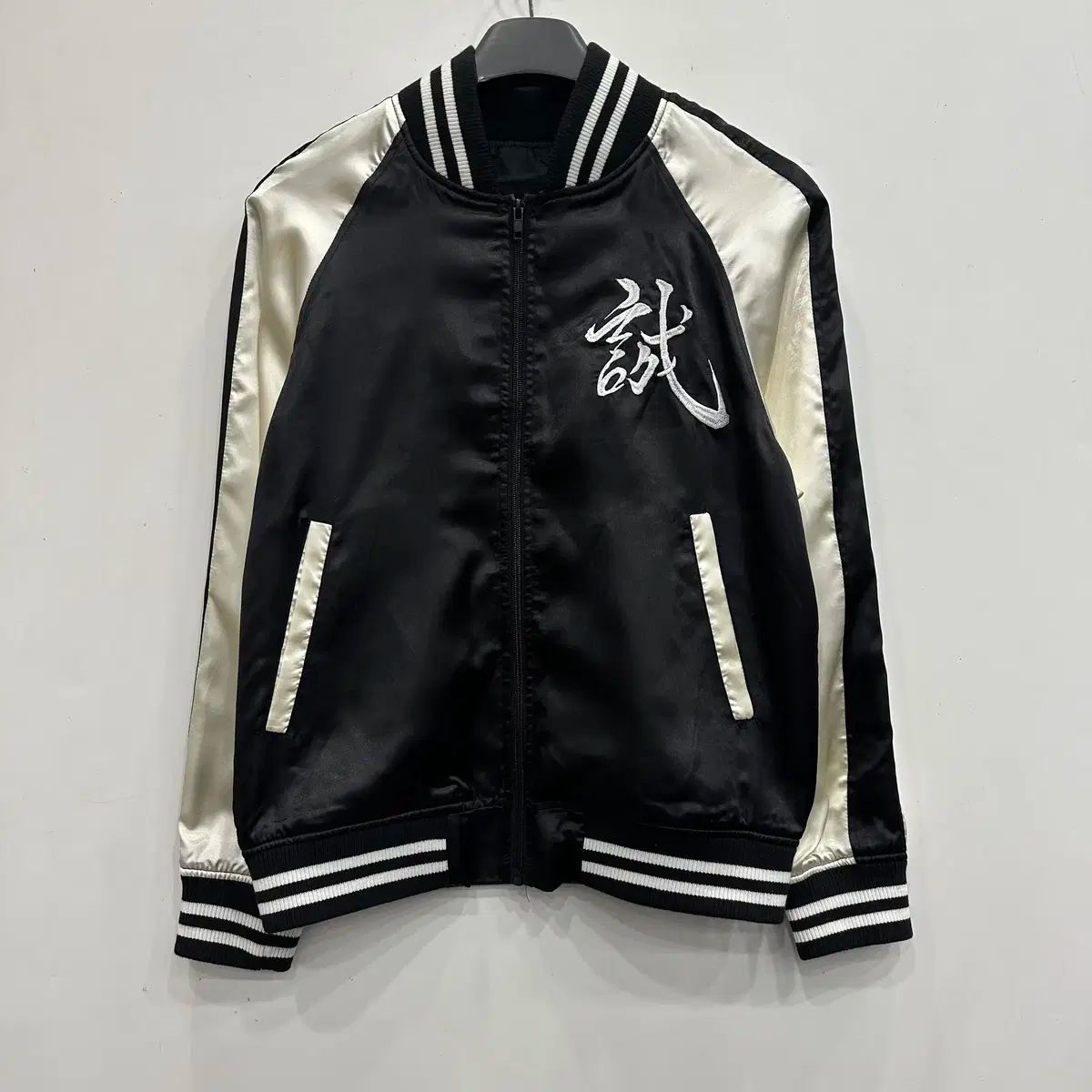 90's サテン テーラー東洋 M品番 スカジャン 龍 鷹 鷲 虎 ドラゴン