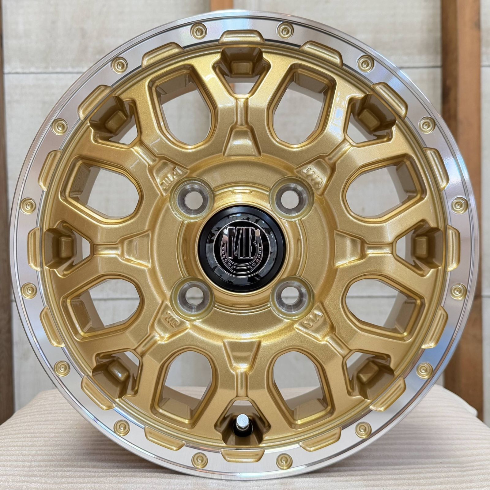マッドバーン XR-800M