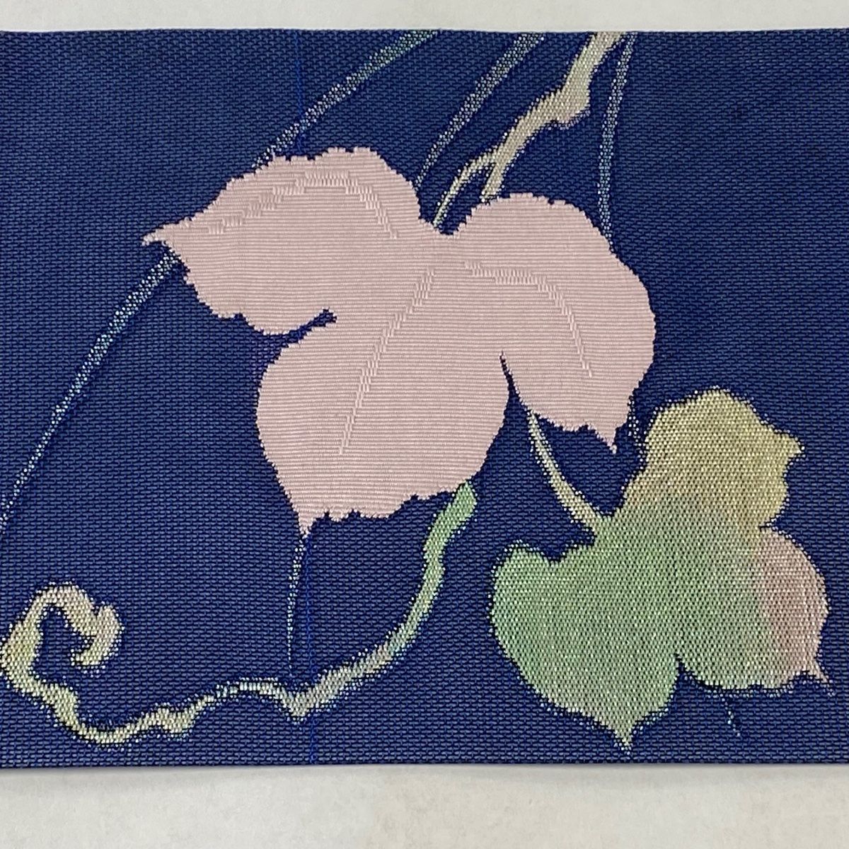 名古屋帯 優品 紗 夏帯 葉柄 銀糸 紺色 正絹 【中古】 - メルカリ 名古屋帯 優品 紗 夏帯 葉柄 銀糸 紺色 正絹 【中古】 - メルカリ