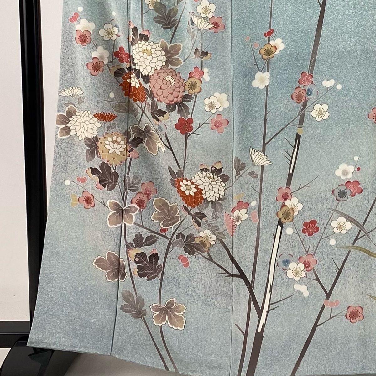 訪問着 身丈163cm 裄丈66cm M 袷 菊 枝梅 金彩 ぼかし 水色 正絹 訪問着 身丈163cm 裄丈66cm M 袷 菊 枝梅 金彩 ぼかし 水色 正絹