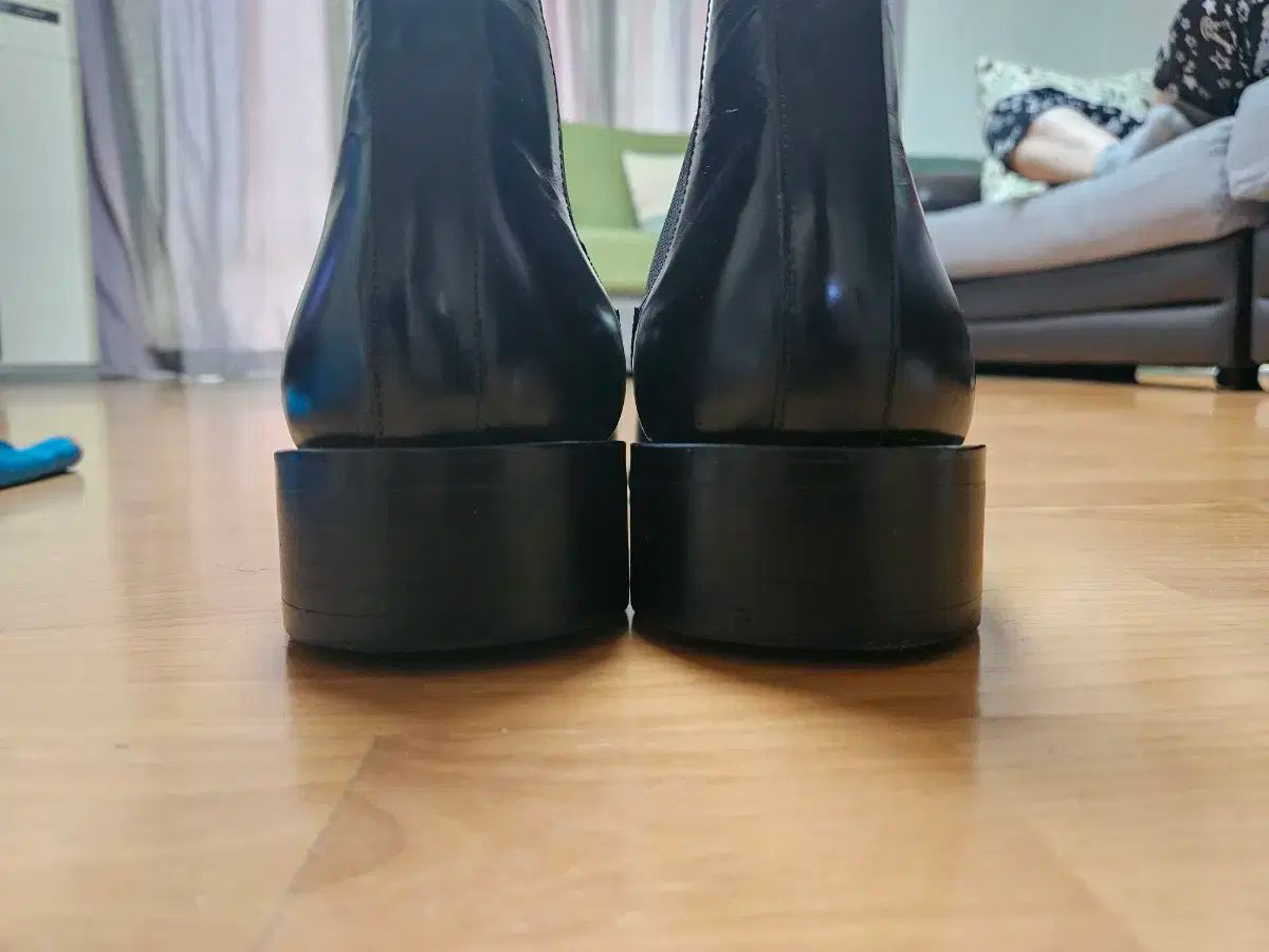 チェルシーブーツ