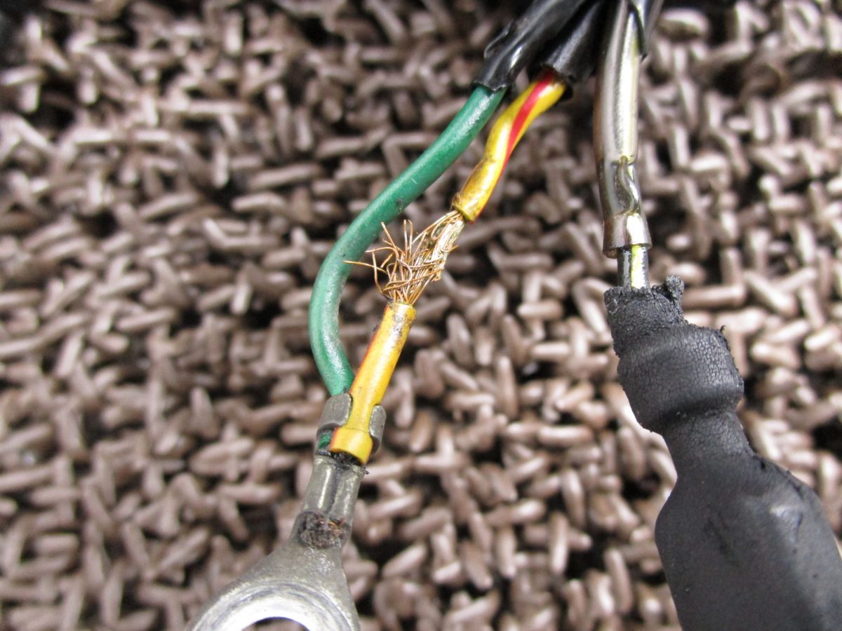 CDI レギュレター