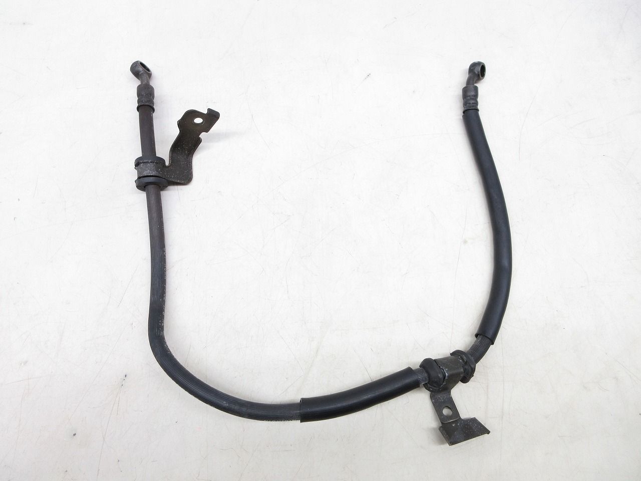 VTR250 フロントブレーキホース 全長約740ミリ 中古バイク部品