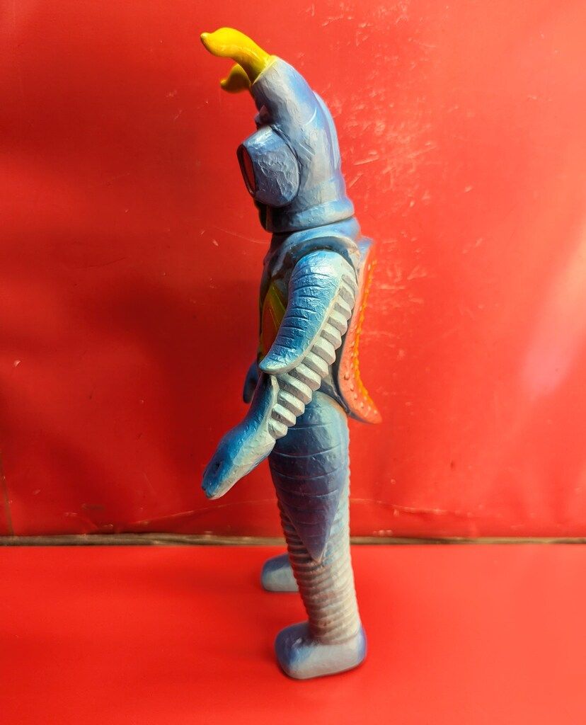 ブルマァク特大ゼットン 水色