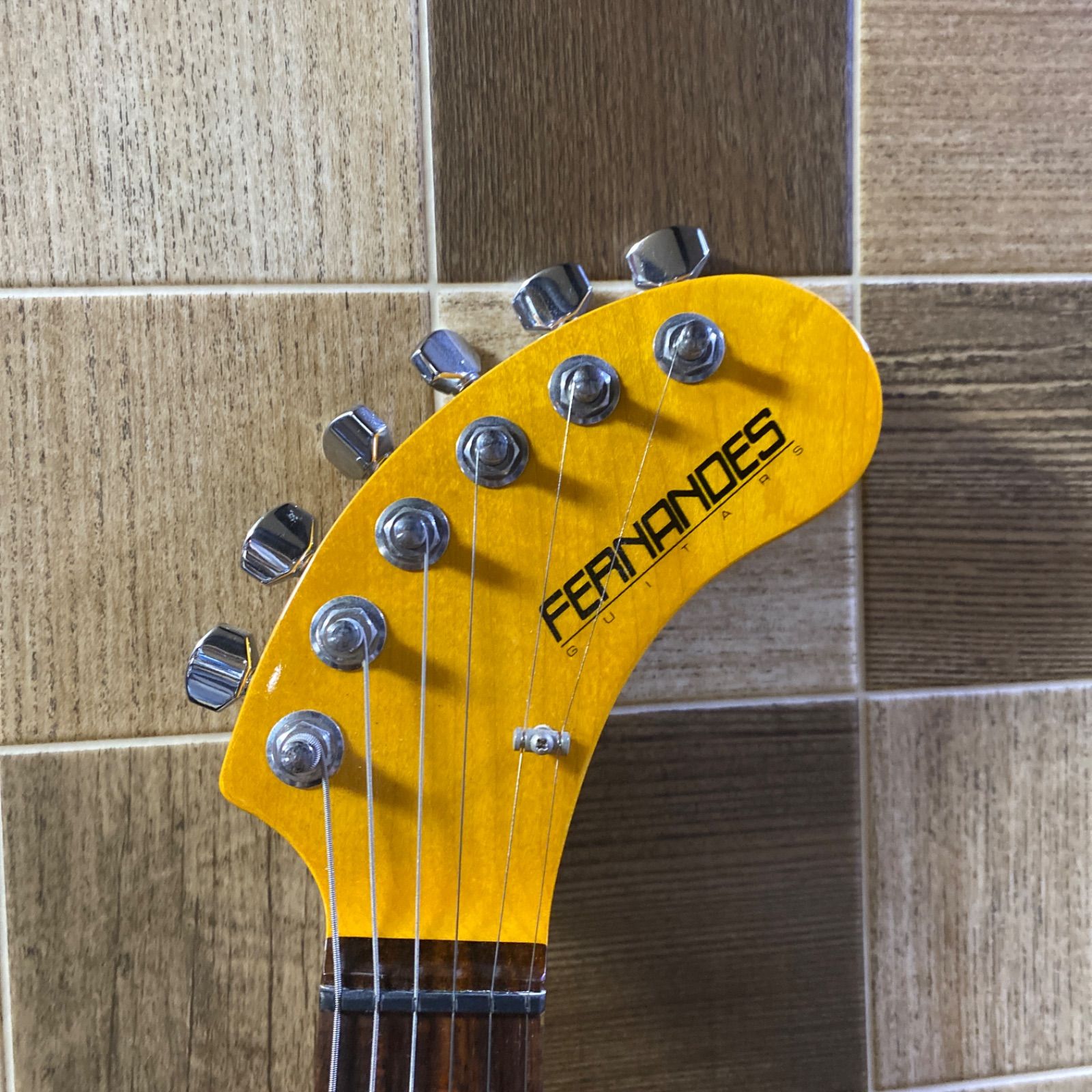 美品】ZO-3 ライトブルー アンプ内蔵ミニギター 専用ケース付 ぞーさん