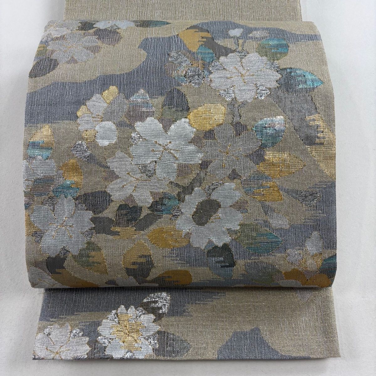 袋帯 名品 草花 金銀糸 箔 灰茶 お太鼓柄 正絹