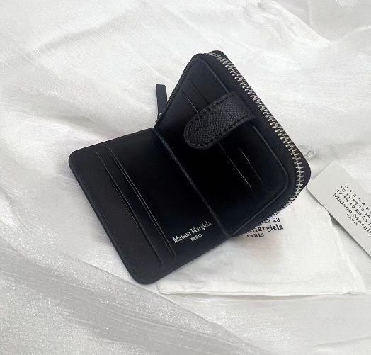 Maison margiela 折り畳みミニ財布　シンプルデザイン　ジッパー