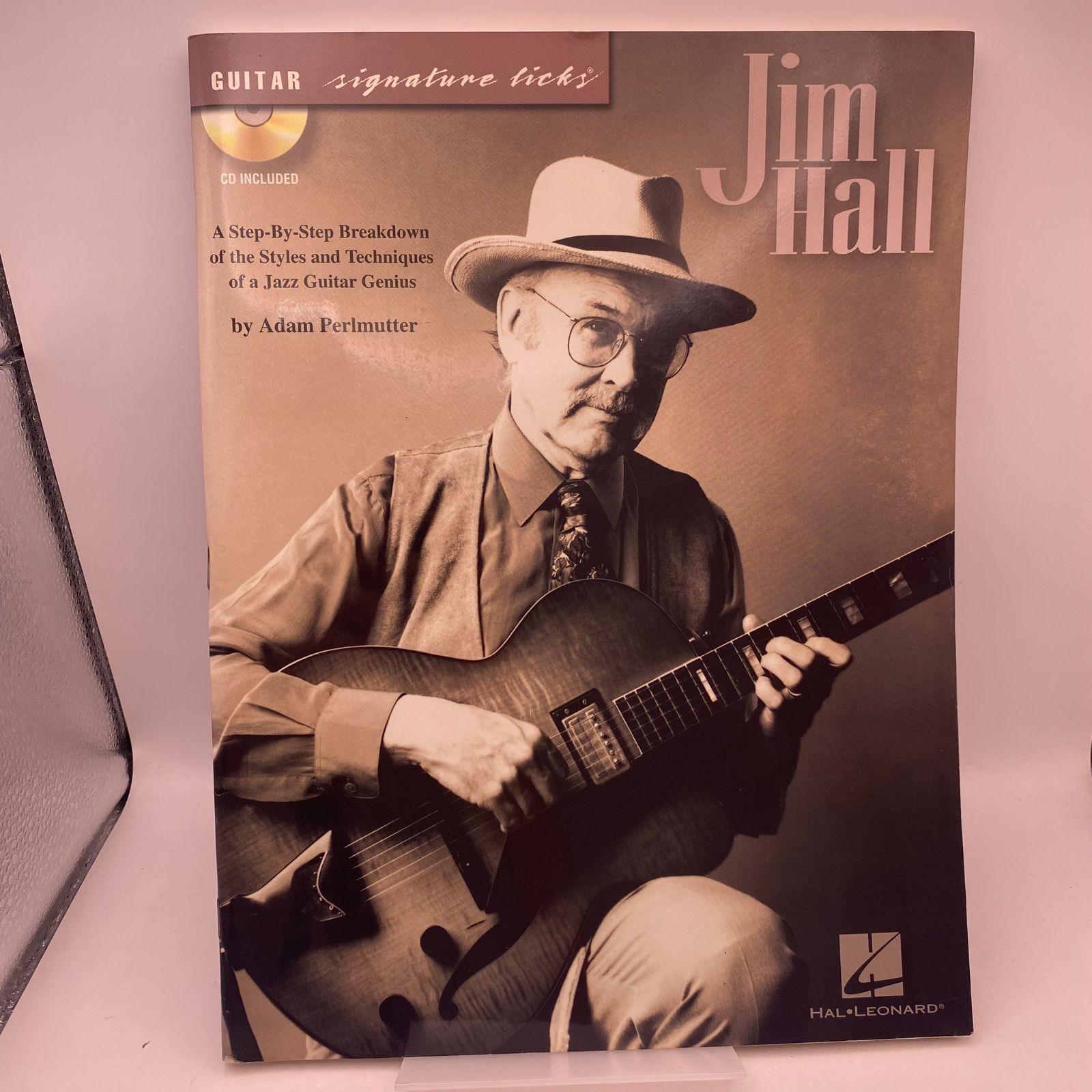 ジムホール　ギタースコア　Guitar Signature Licks 古書・古本】Jim Hall Guitar Signature Licks - メルカリ