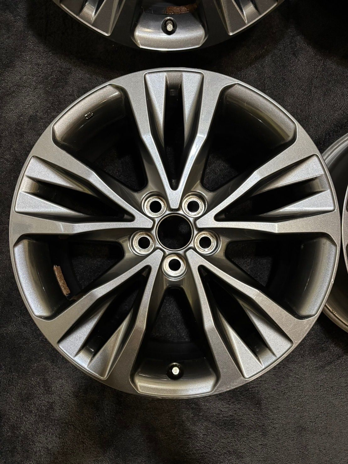 トヨタ カローラツーリング W/B 7.5-17インチ プリウス ハチロク 純正