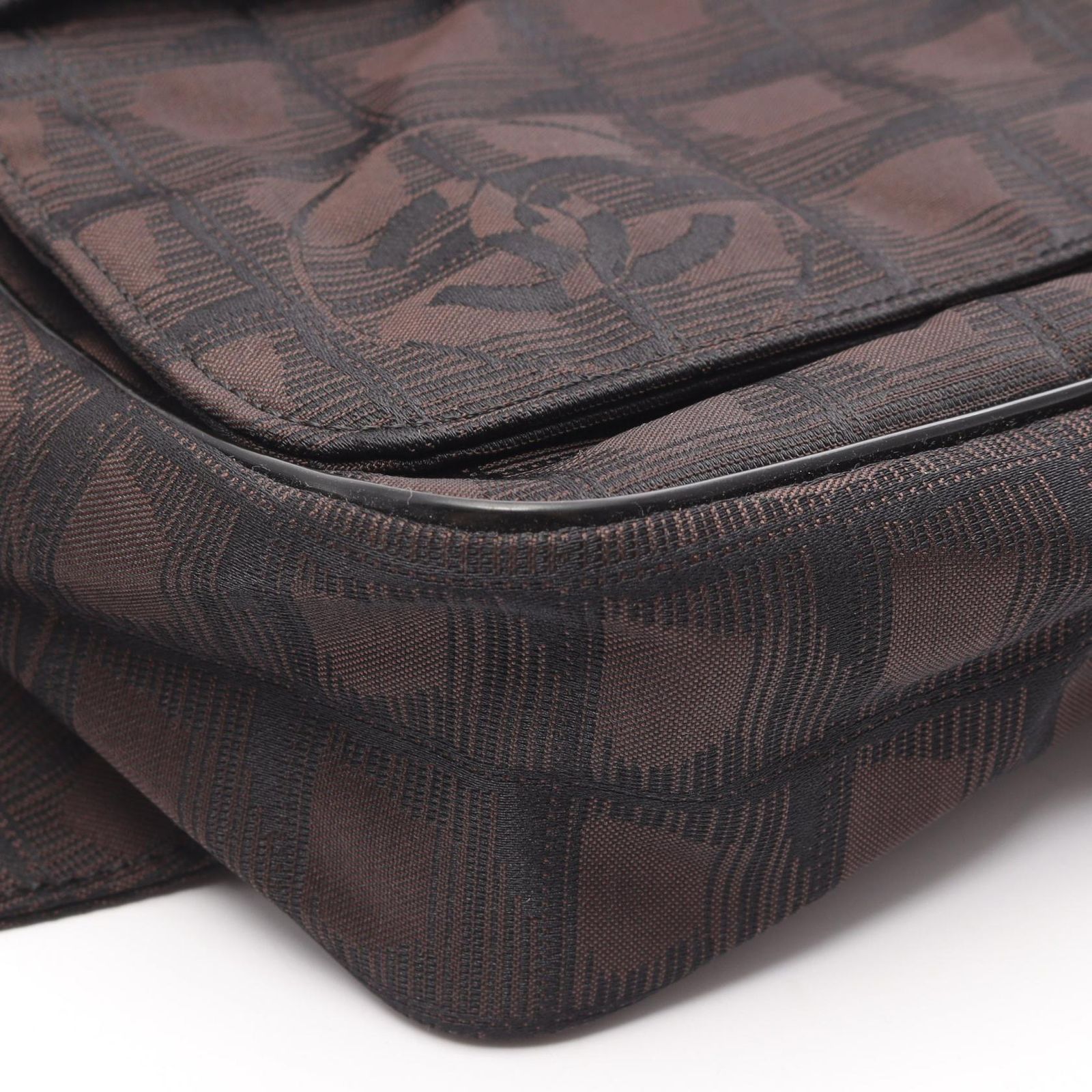 CHANEL シャネル ニュートラベルライン ウエストバッグ ボディバッグ DECORATOM_COM_BR