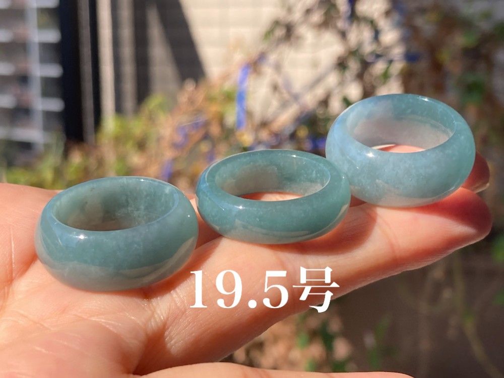 ☆指輪・翡翠？？ 156 受注制作 18k金ゴールド 天然 白氷 本翡翠 ヒスイ リング