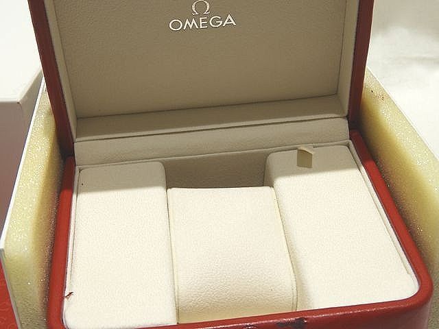 1 オメガ 純正 時計ケース ◇ レッド系 OMEGA スピードマスター