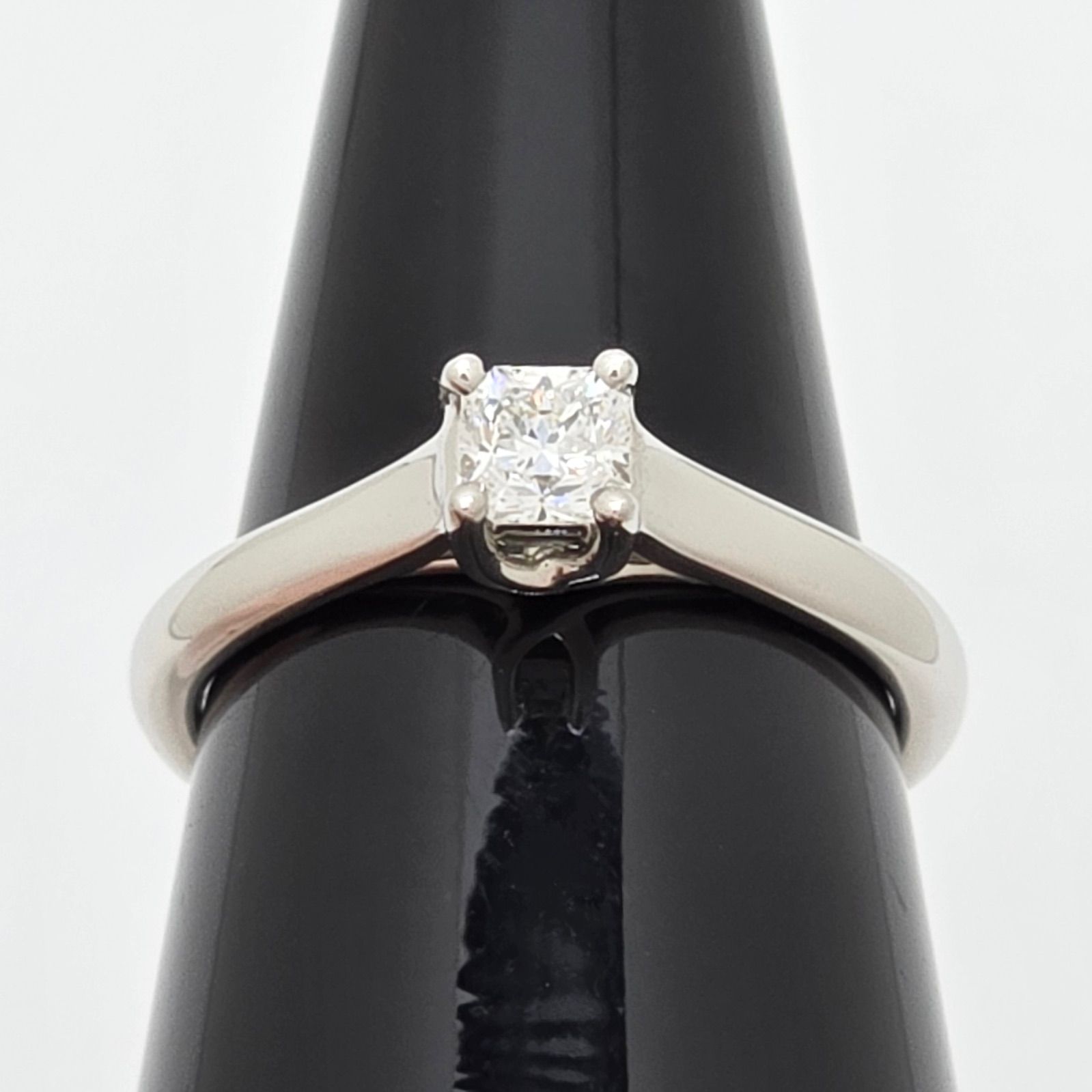 TIFFANY＆Co. ティファニー LUCIDA ルシダ リング ダイヤモンド 0.26ct  