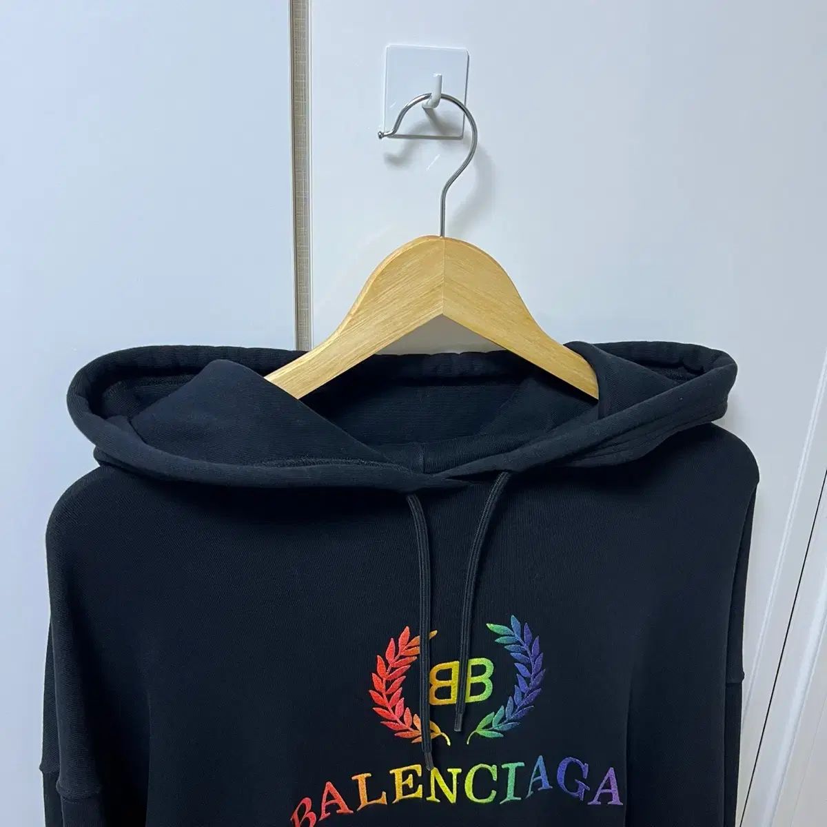 BALENCIAGA(バレンシアガ) 月桂樹ロゴ レインボー 半袖Tシャツ M XL 
