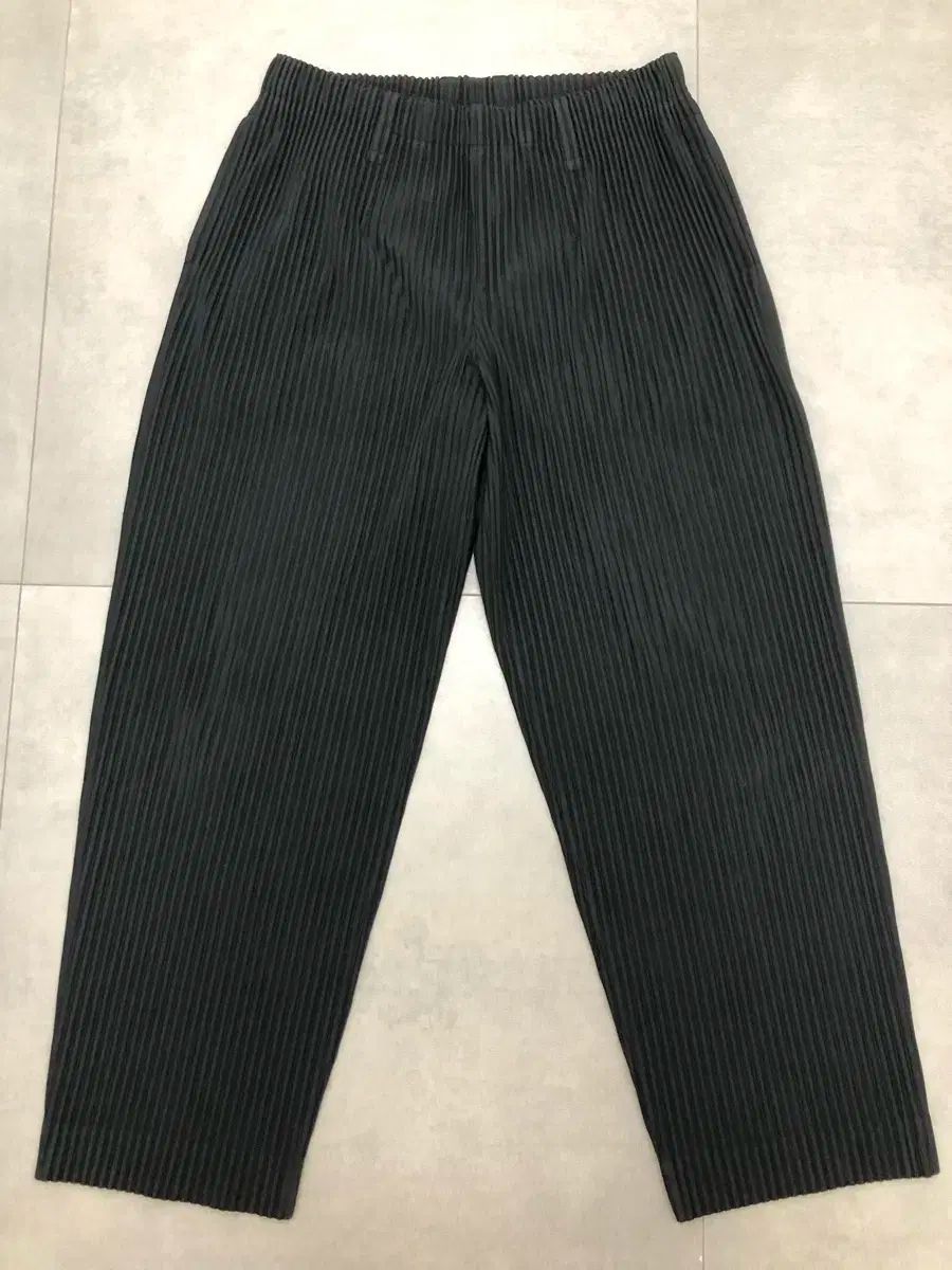 オムプリッセ BASIC 3 ブラック HOMME PLISSE BASICS HP33JD150 サイズ