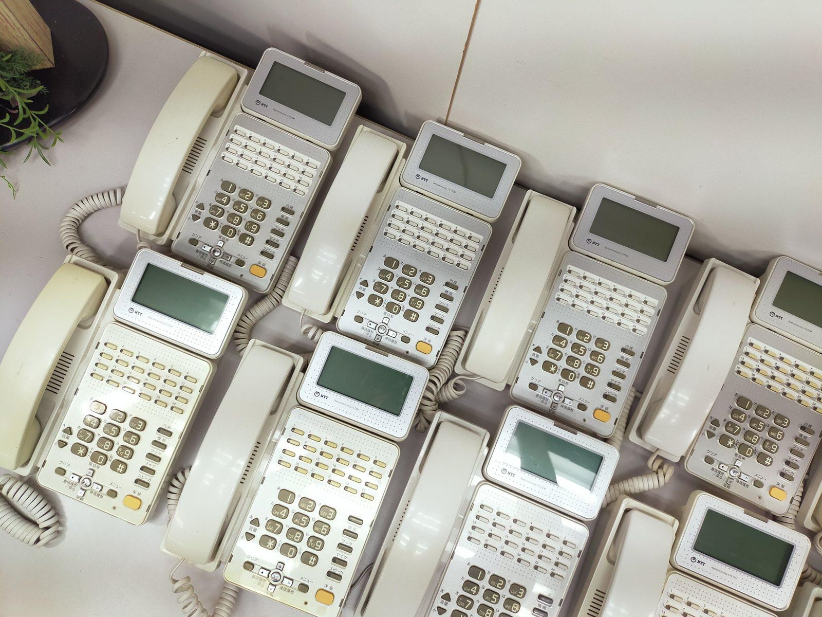 NTT ビジネスフォン 型番GX- 24 BTEL- 2 W 本体のみ コードなし 11点セット A9665A14