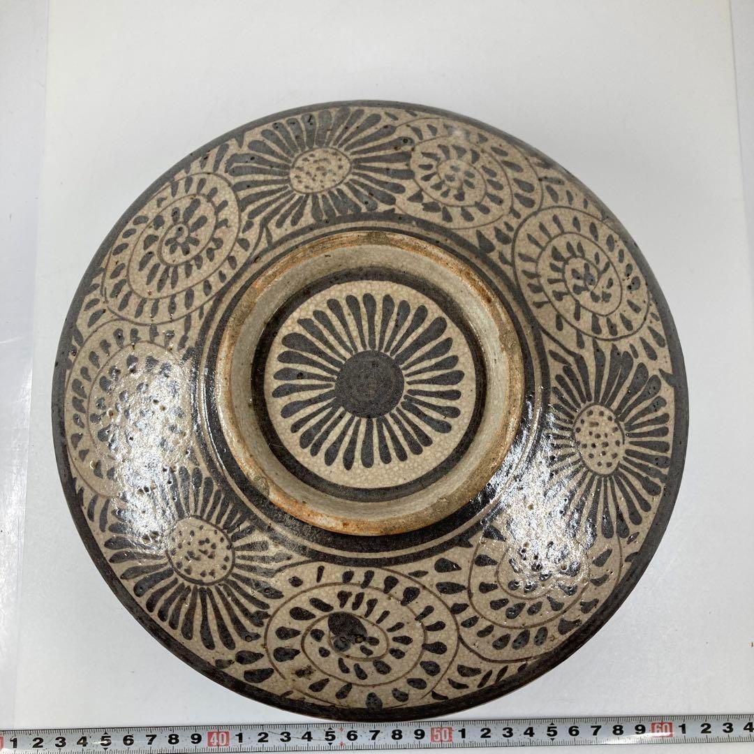 江戸時代 鼠志野 大蓋物 直径12.8㎝ タサニ 東な6-1206① - メルカリ