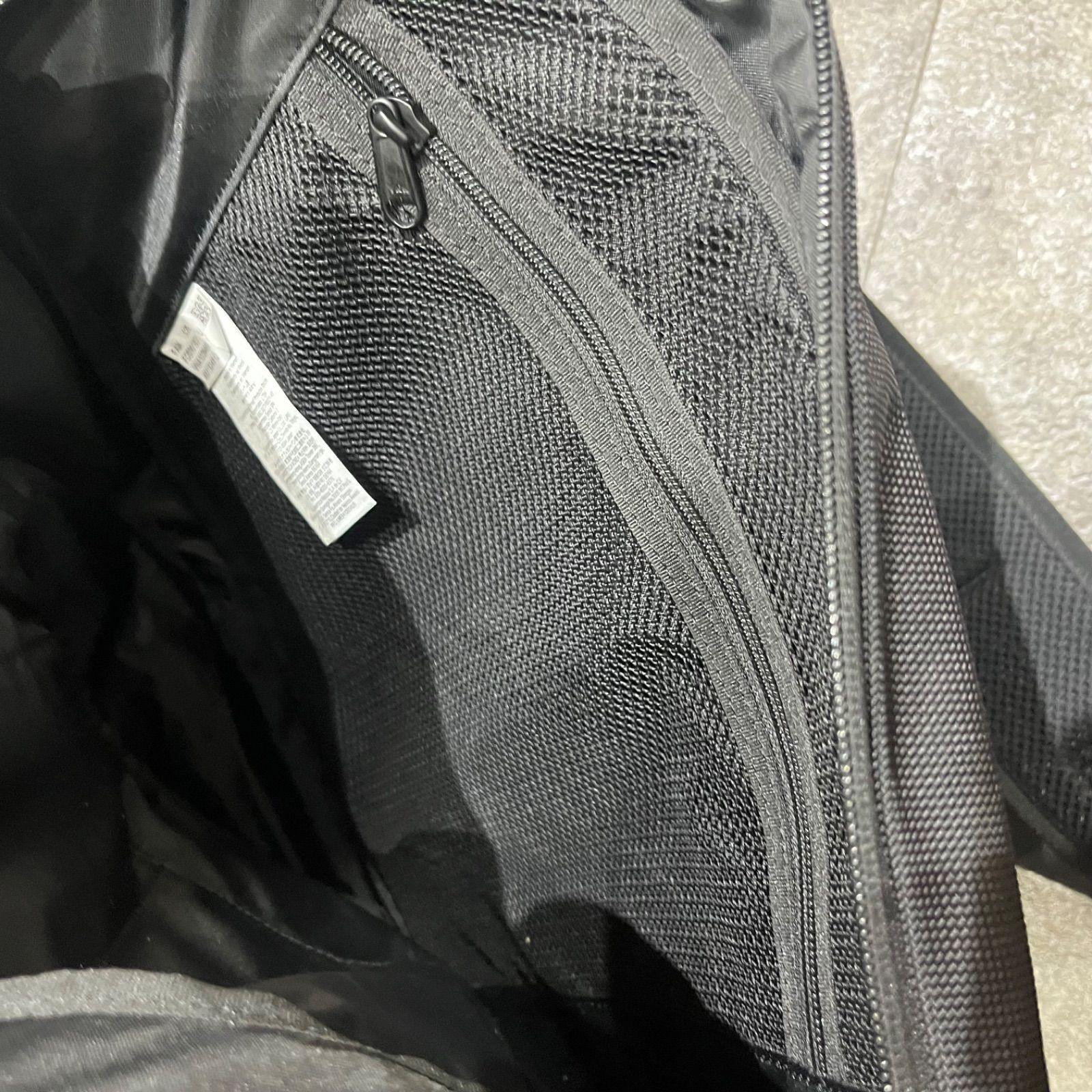 OAKLEY FGL SHOULDER BAG 8.0 FW ショルダーバッグ オークリー 