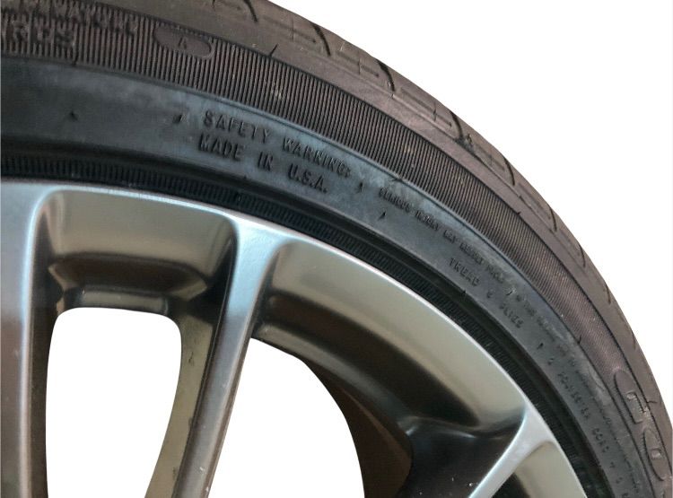 グッドイヤー EAGLE