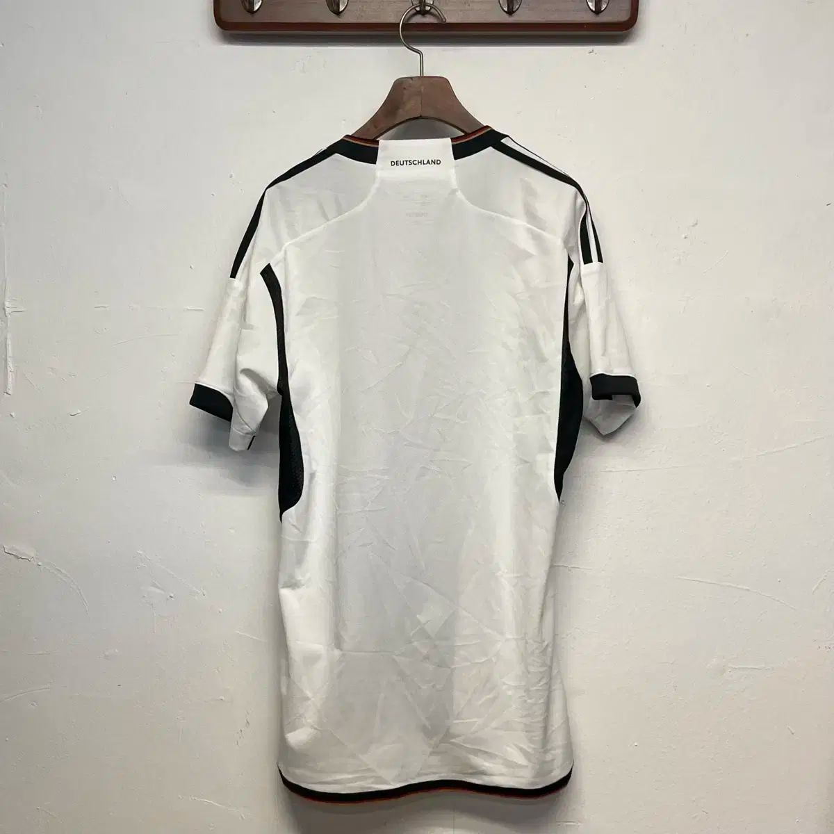 adidas アディダス