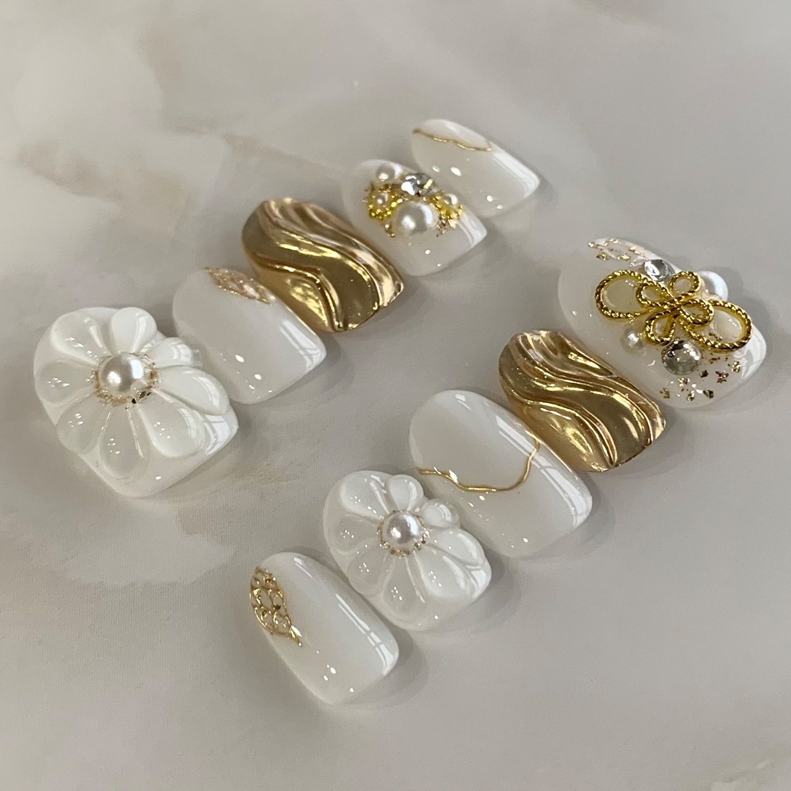 no.013 ネイルチップ 結婚式 成人式 前撮り 白 振袖 卒業式 フラワー no.013 ネイルチップ 結婚式 成人式 前撮り 白 振袖 卒業式 フラワー