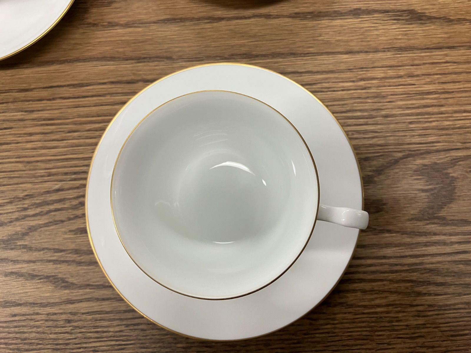 大倉陶器　大倉陶園　ゴールドライン　スープ　ソーサー　2客 スープカップ2組 大倉陶器 大倉陶園 ゴールドライン スープ ソーサー 2