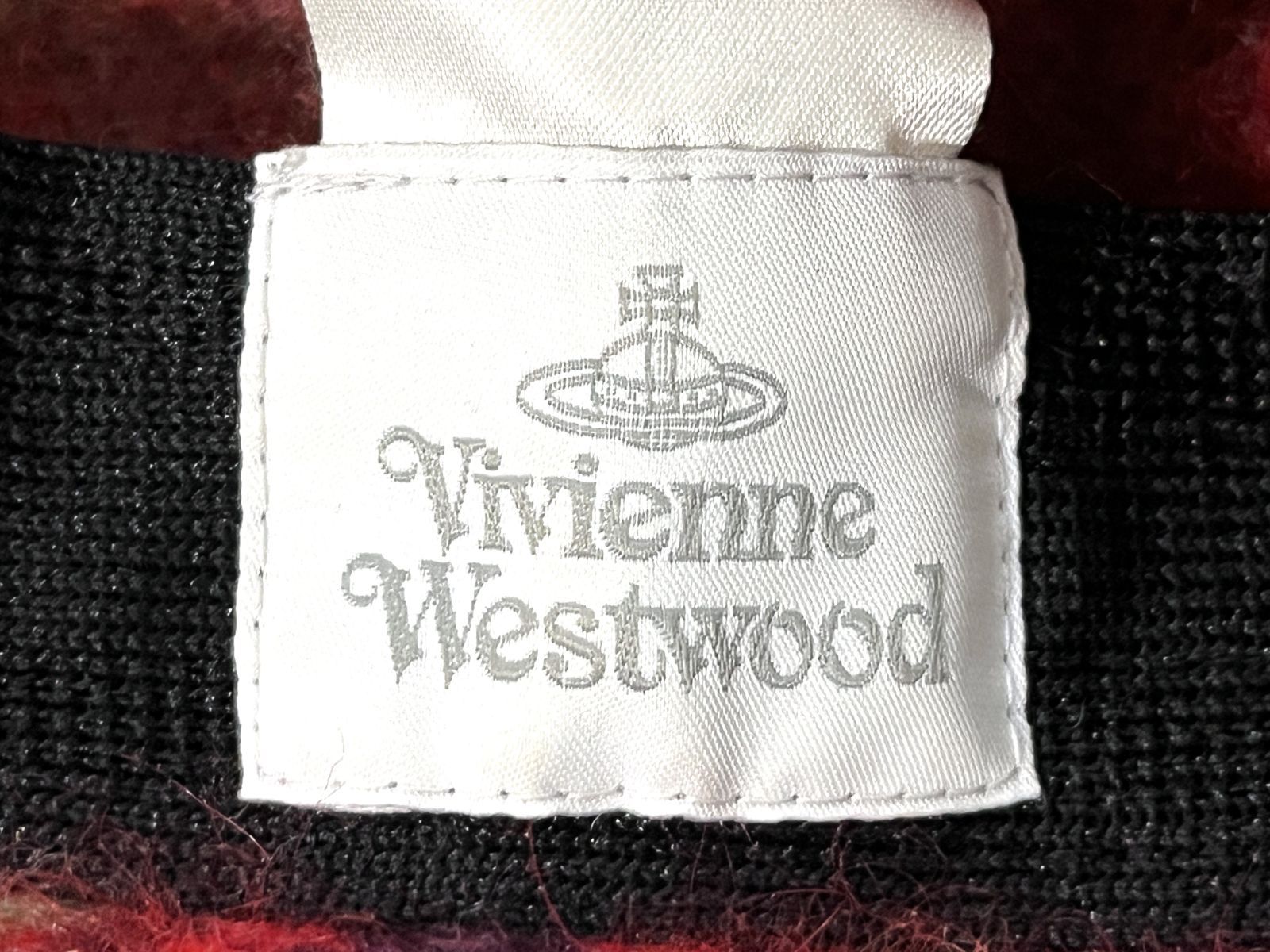 Vivienne Westwood チェック柄　ボンボン　ベレー帽 Vivienne Westwood チェック柄 ボンボン ベレー帽
