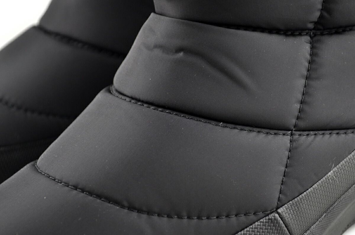 ブラック ホワイト