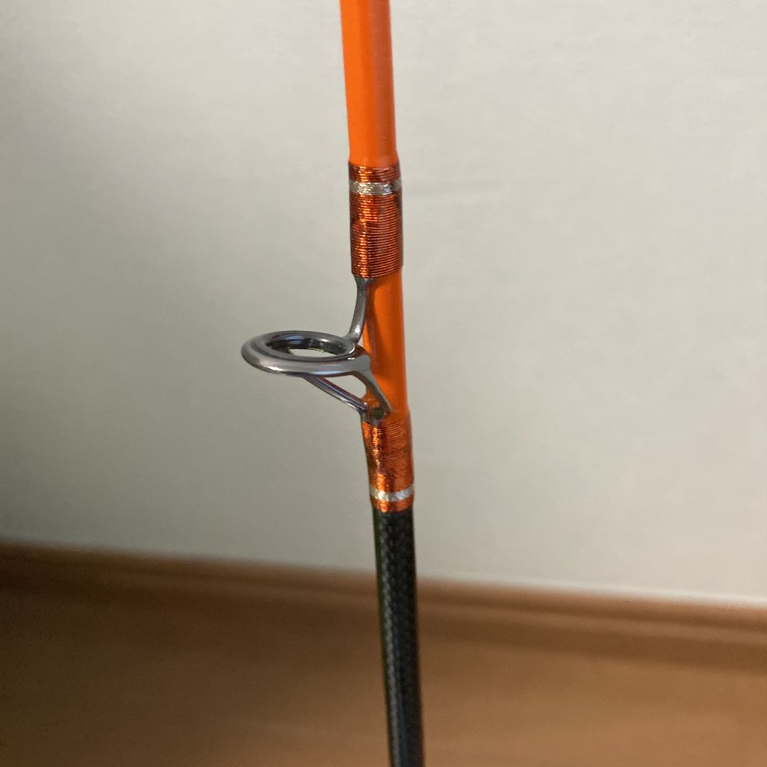 【新品未使用】剣屋 カーボンソリッド イザナギ 紫電 掛 SP562SMS 剣屋 オフショアロッド カーボンソリッド イザナギ 紫電 掛