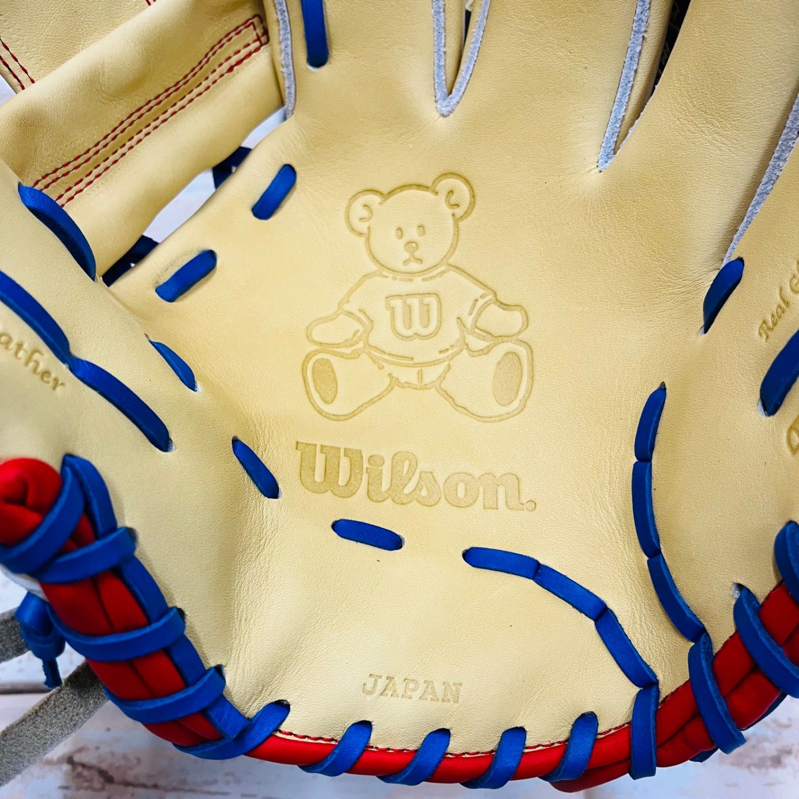 ウイルソン 限定品‼︎ 硬式グラブ ムーキー・ベッツモデル 内野手・右