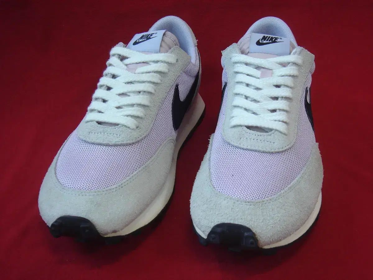285 NIKE(ナイキ) デイブレイク ラベンダー サイズ