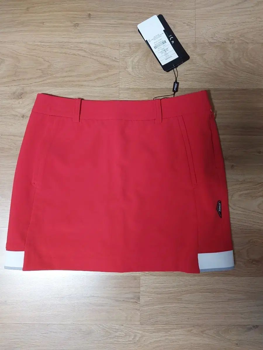 タイトリスト ゴルフ スカート 64 サイズ