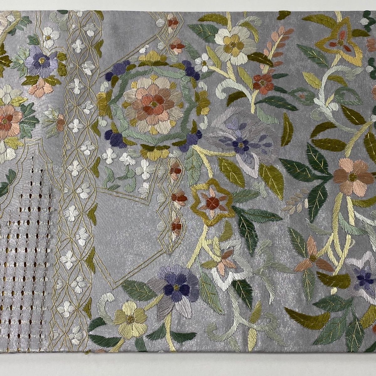 刺繍 金糸