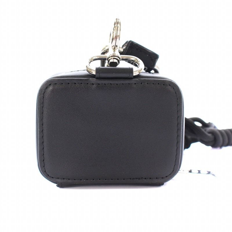 IRREGULAR TRIANGLE LEATHER BAG / イレギュラートライアングル