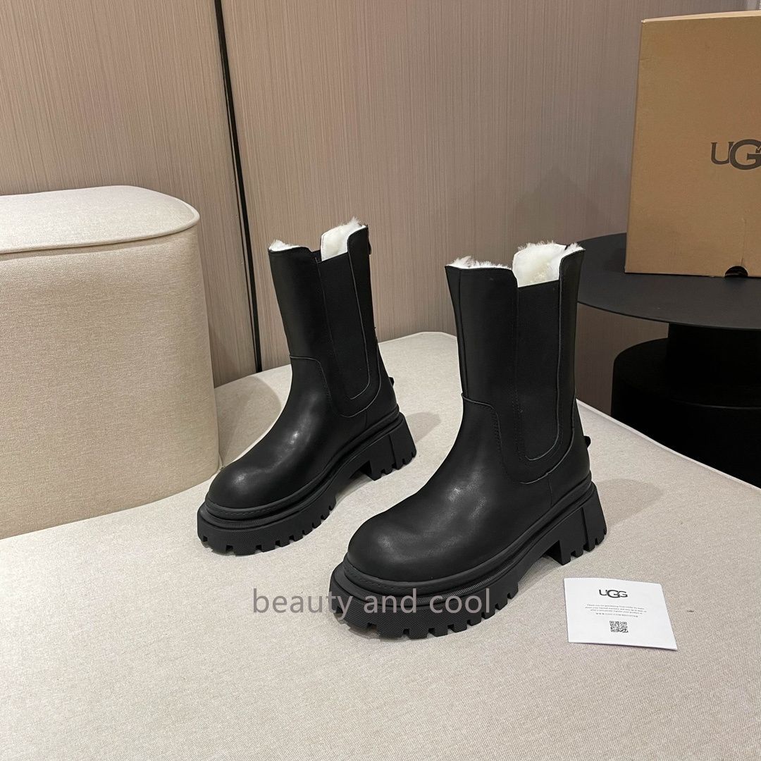 高品質 UGG のスタイリッシュなスノーブーツ