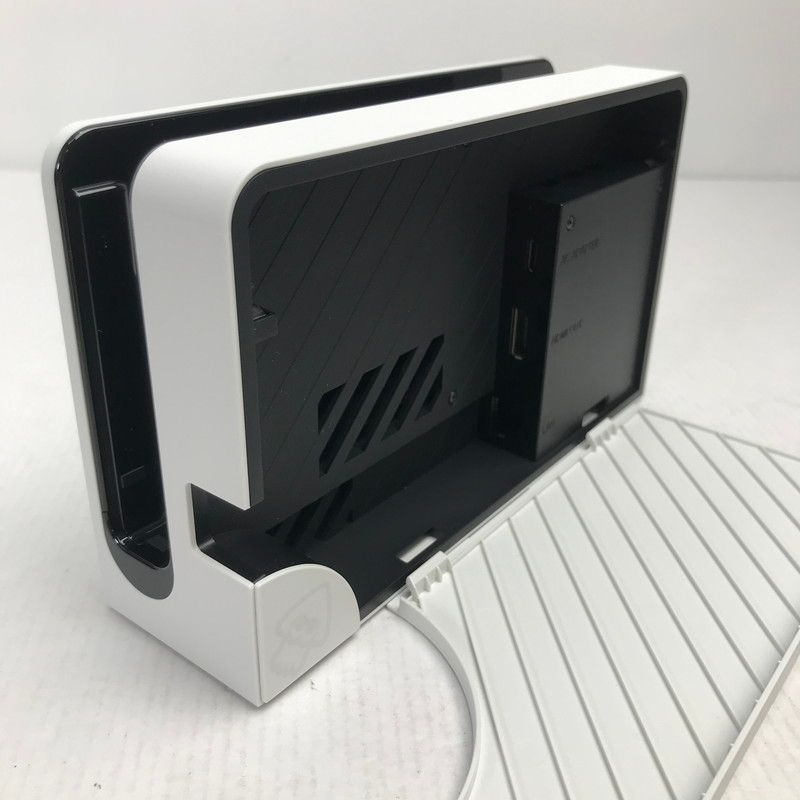 FUZ【中古品】 NINTENDO SWITCH スイッチ ネオンカラー 新型 HDMI非