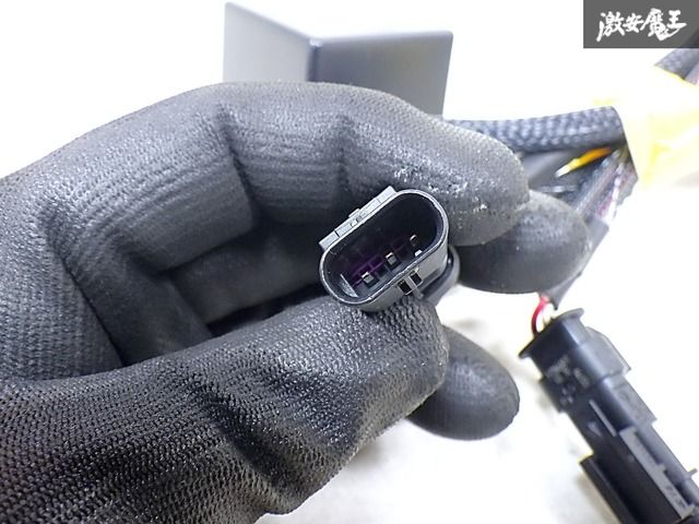ランボルギーニ ウルス 可変バルブコントローラーAWE スイッチパスリモート ランボルギーニ ウルス 可変バルブコントローラーAWE スイッチ