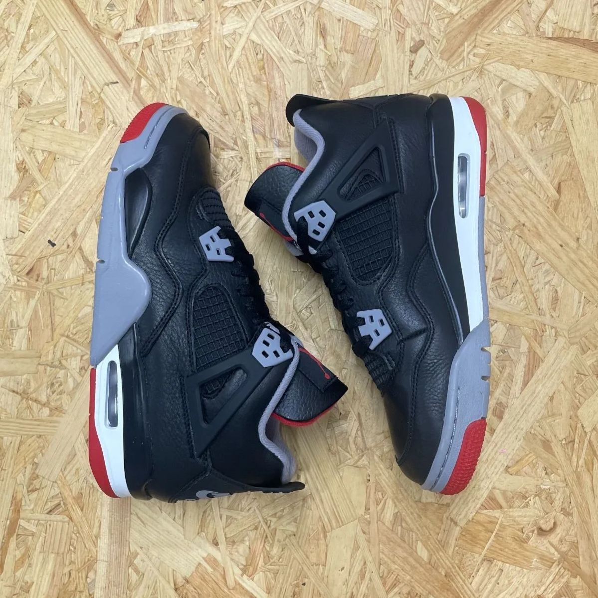 NIKE AIR JORDAN 4 RETRO GS BRED REIMAGINED ナイキ エア NIKE AIR JORDAN 4 RETRO GS BRED REIMAGINED ナイキ エア