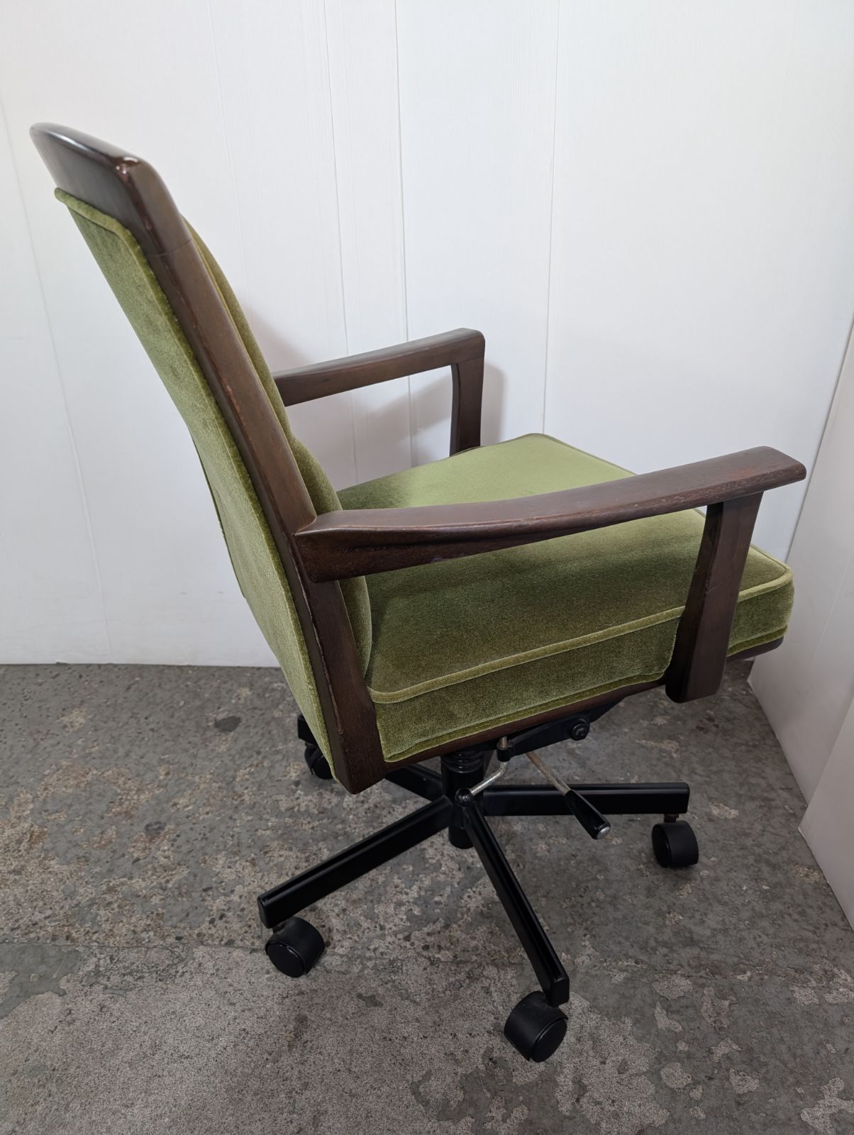 マルニ木工 デスクチェア キャスターチェア モケットグリーン 地中海